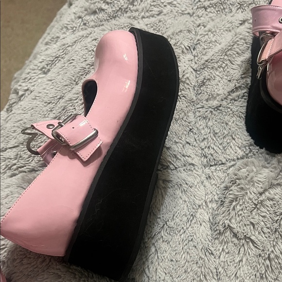 Pink women’s demonia Shoes with heart Buckle Straps. Size 8. Rarely worn. - Picture 3 of 6